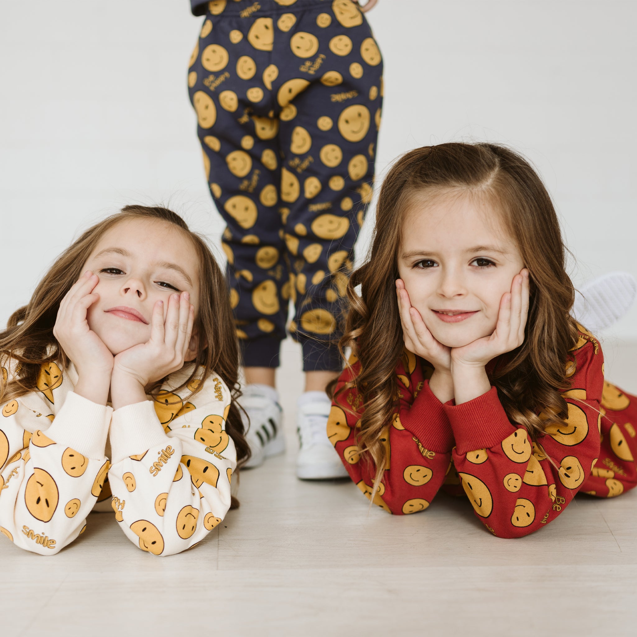 Smile Sweatshirt Set