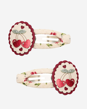Scallop Framed Cherries Clic Clacs - 2 Pack