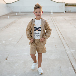 beige