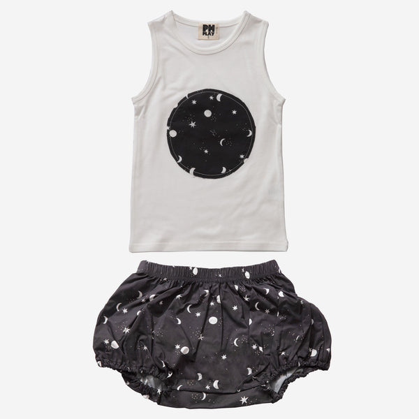 black star