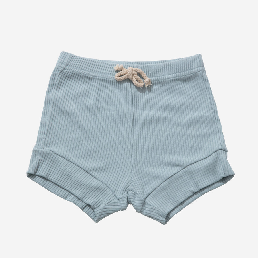 Ami Short 3