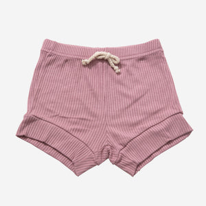 Ami Short 3