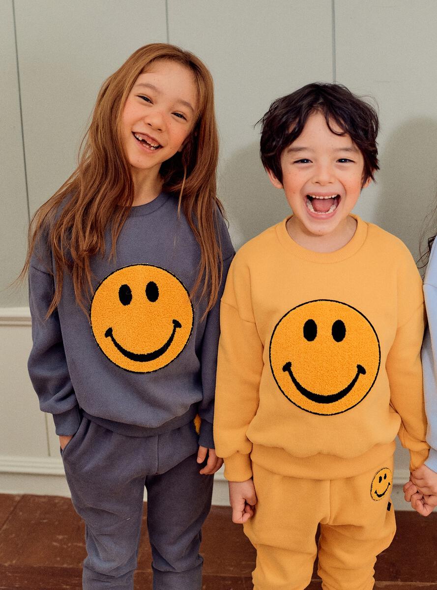 Unisex Smile Sweatpants